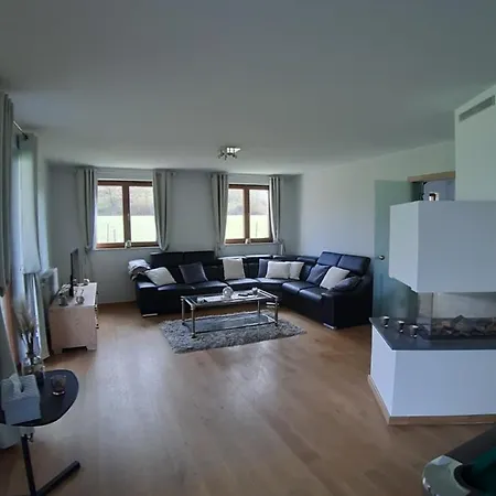 Villa V1p Welkenraedt