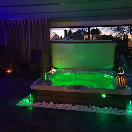 V1p Villa