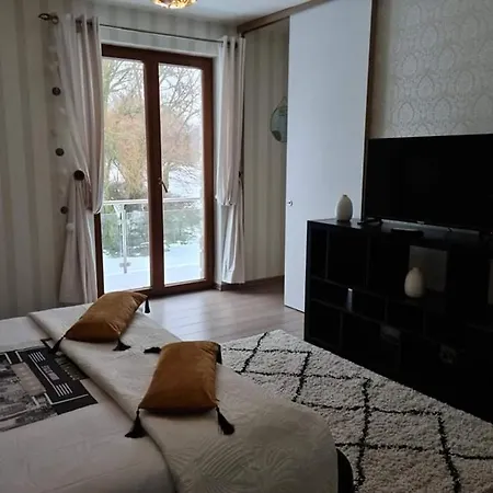 Villa V1p Welkenraedt